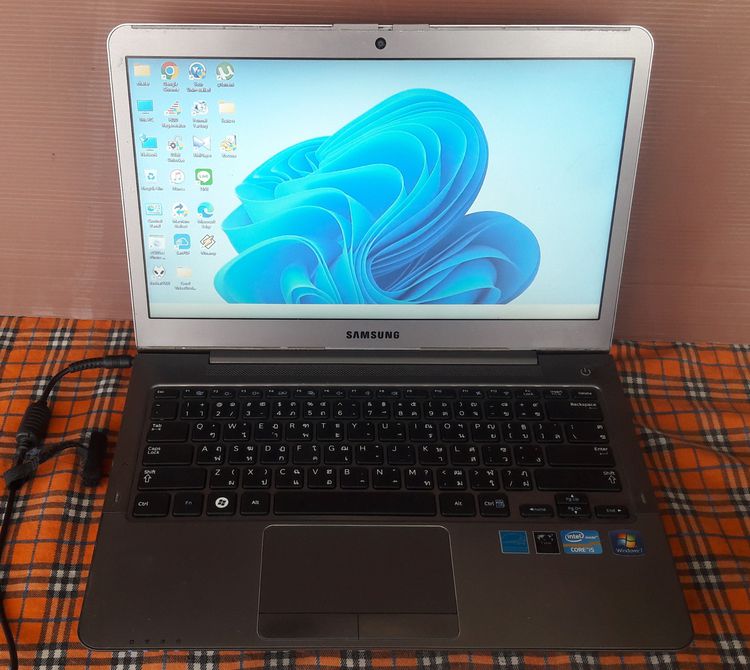 Notebook Samsung Series 5 NP530U3B รูปที่ 8