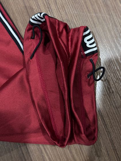 กางเกงวอร์มสีแดง แบรนด์ Wilson รูปที่ 8