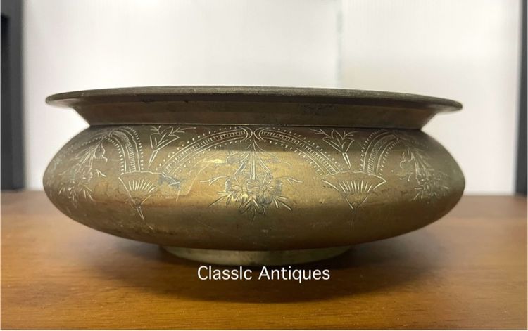 เชี่ยนหมาก ทองเหลืองโบราณ แกะลายดอกไม้ระย้า เก่าสะสม รูปที่ 6