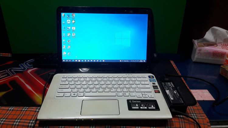 Notebook SONY SVE14115FHW รูปที่ 2
