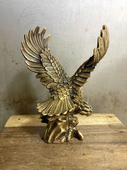 นกอินทรีย์ ทองเหลืองสะสมA3 รูปที่ 5