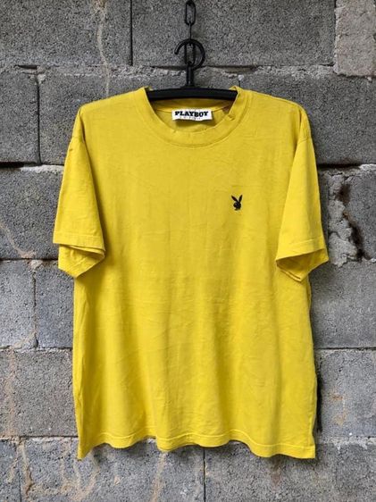 เสื้อยืด PLAYBOY แท้ 💯 size M วัดจริง ขนาด อก 22.5 ยาว 27.5 นิ้ว สภาพดีมาก สกีนจม ลายสวย เนื้อผ้านิ่มมาก หายากน่าสะสมครับ รูปที่ 3