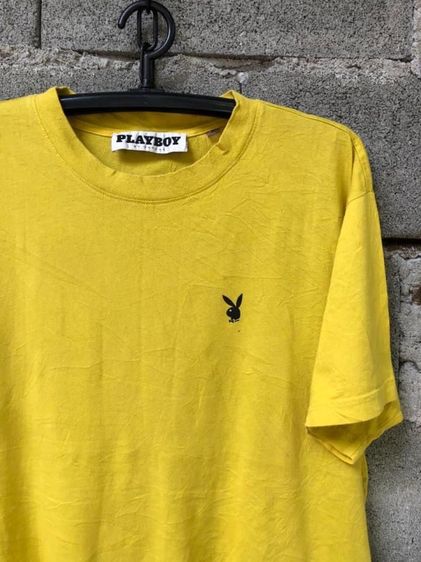 เสื้อยืด PLAYBOY แท้ 💯 size M วัดจริง ขนาด อก 22.5 ยาว 27.5 นิ้ว สภาพดีมาก สกีนจม ลายสวย เนื้อผ้านิ่มมาก หายากน่าสะสมครับ รูปที่ 4