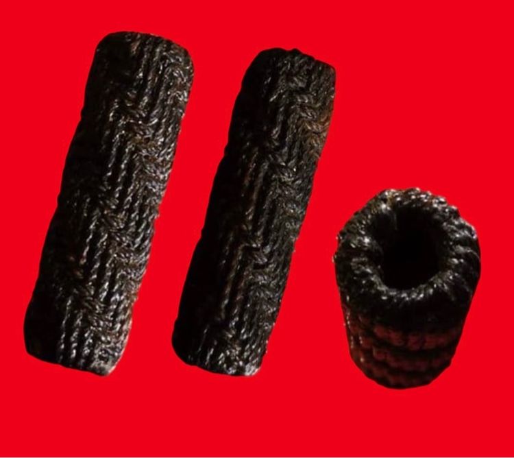 ตะกรุด หลวงปู่ญาท่านสวน ฉนฺทโร ( ยุคต้น ถักเชือกไนล่อน) ... ลายถักมาตรฐาน (นิยม) ตามหนังสือ ของแท้ ดูง่าย