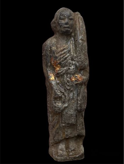 พระผงพุทธคุณ รูปเหมือน หลวงปู่เทพโลกอุดร สวยคมชัด ปิดทองเดิม ความเก่าเดิมๆ 