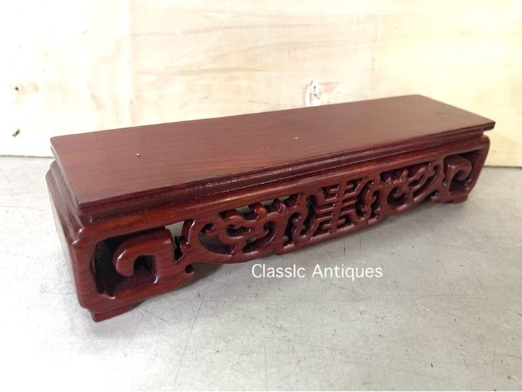 กี่ ไม้แกะสลักสะสม C8