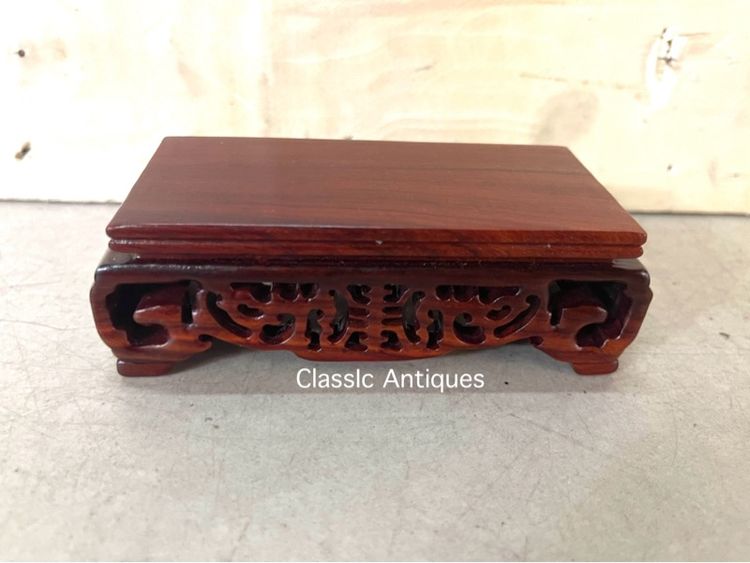 กี่ ไม้แกะสลักสะสม C9