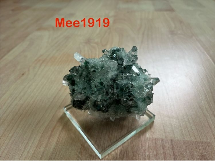 หินควอต เขี้ยวหนุมาน Twinkling Green Phantom Quartz crystal รูปที่ 2
