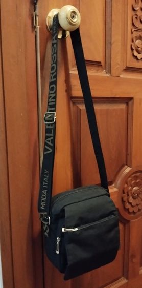 กระเป๋าสะพาย Valentino rossa แท้ รูปที่ 10