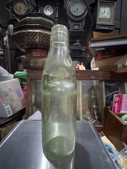 ขวดนํ้ามะเน็ตโบราณ