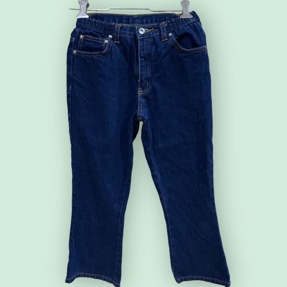 อื่นๆ อื่นๆ ฟรีไซส์ ไม่มีแขน กางเกงยีนส์สีเข้ม  ฟาดสวยๆ เนื้อผ้าดี สวยงามมาก made in Japan ใส่แล้วทรงสวย ดูผอมเพียว