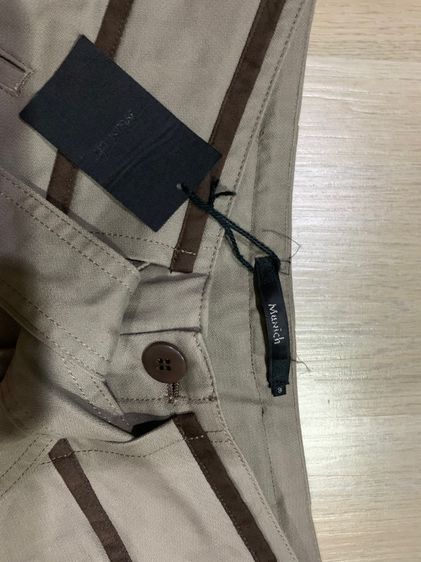 กางเกงขายาวขาสามสี่ส่วน ใส่ทำงาน ใส่ไปเที่ยว เนื้อผ้าดี สวยงามมาก made in Japan ป้ายห้อย  รูปที่ 4