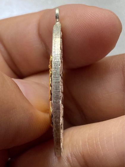 เหรียญหลวงพ่อแก้ว วัดพวงมาลัย รูปที่ 9