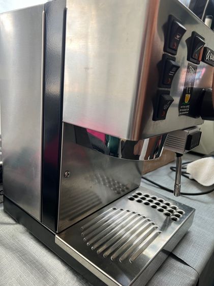 เครื่องชงกาแฟ Rancilio Silvia รูปที่ 3