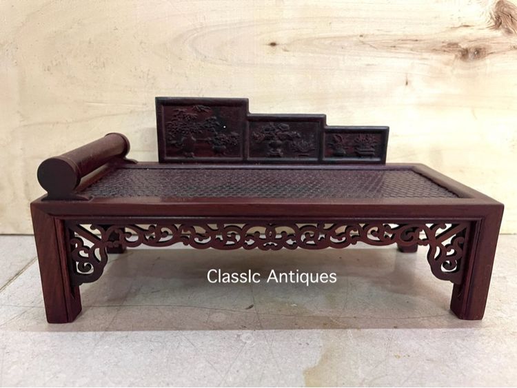 เตียง ตั่งไม้จิ๋ว สะสม รูปที่ 3