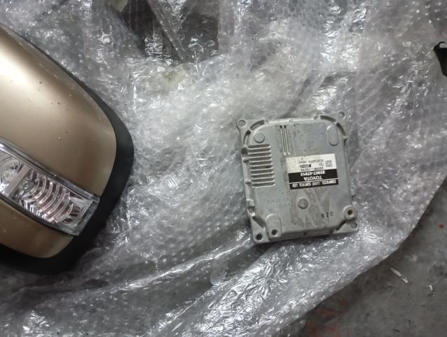 บัลลาสไฟหน้า LED PRIUS
