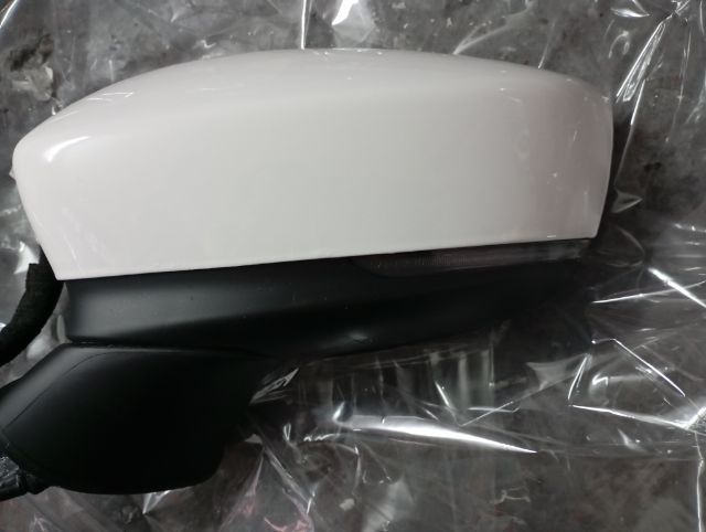 กระจกมองช้างมีไฟเลี้ยว มีบายสปอร์ค 8สาย มาสด้า2สกาย รูปที่ 2