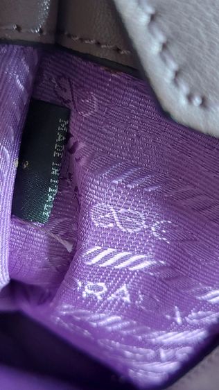 กระเป๋า Prada ทรงทำงานสวยมาก รูปที่ 17