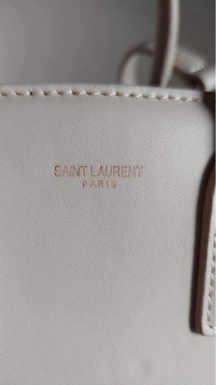 กระเป๋า saint laurent สีครีม รูปที่ 5