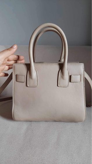 กระเป๋า saint laurent สีครีม รูปที่ 4