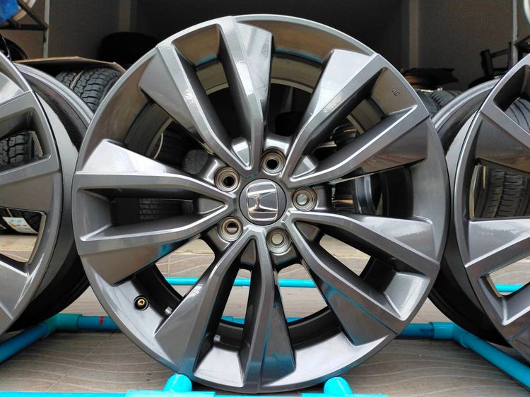 แม็กฮอนด้า ขอบ18 สีเดิม  ใส่แอคคอด crv hrv   รูปที่ 2