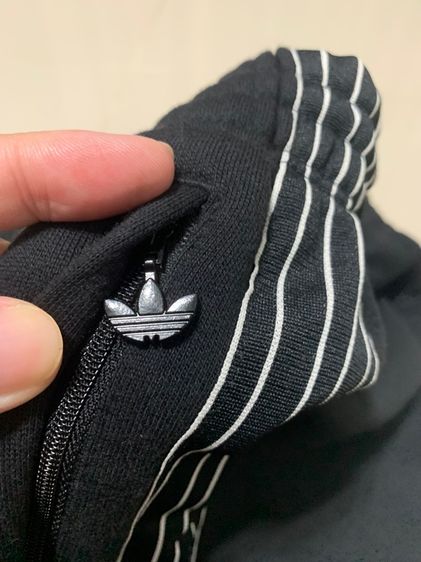 Adidas รูปที่ 6