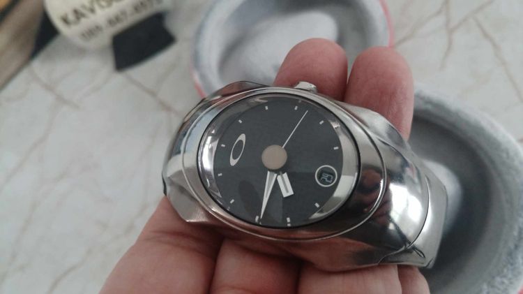 นาฬิกา oakley timebomb Polished Titanium รูปที่ 7