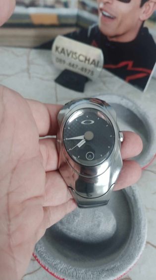 นาฬิกา oakley timebomb Polished Titanium