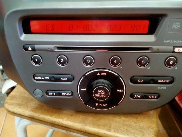 วิทยุเดิมแท้ถอดฮอนด้าแจ๊สปี12