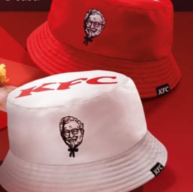 หมวกผ้าKFCมี2สีแดงและขาว2แบบใหม่