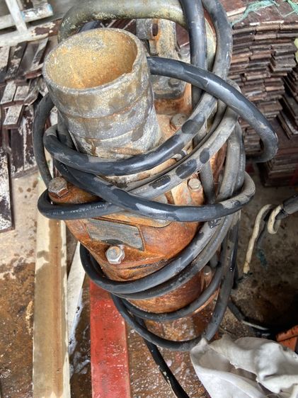 SUBMERSIBLE PUMPTSURUMI