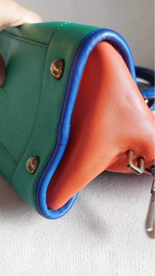 กระเป๋าถือ Loewe รุ่นหายาก รูปที่ 15