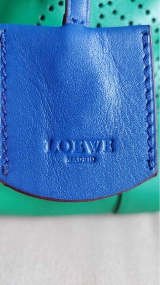 กระเป๋าถือ Loewe รุ่นหายาก รูปที่ 10