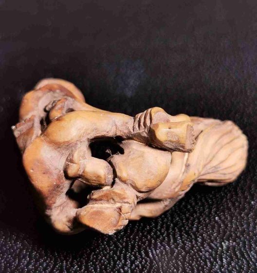 เครื่องราง อิ้น ไม้ เถาวรรย์ กาฝากรัก ล้านนา เก่าเก็บเดิมๆ ชิ้นเล็ก หายาก พร้อมส่ง รูปที่ 8