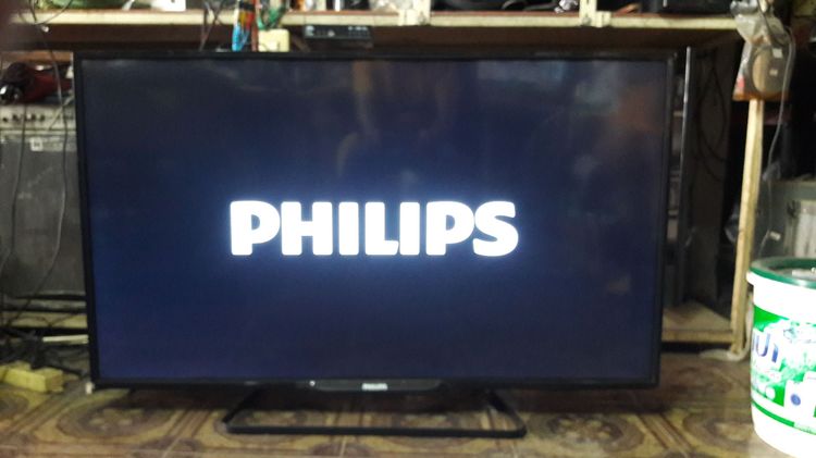 PHILIPS Full HD LED TV ขนาด 49 นิ้ว รุ่น 49PFT5200S -98 รูปที่ 2