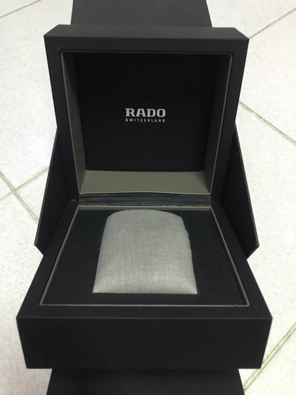 กล่อง  นาฬิกา Rado   ใหม่เอี่ยม รูปที่ 4