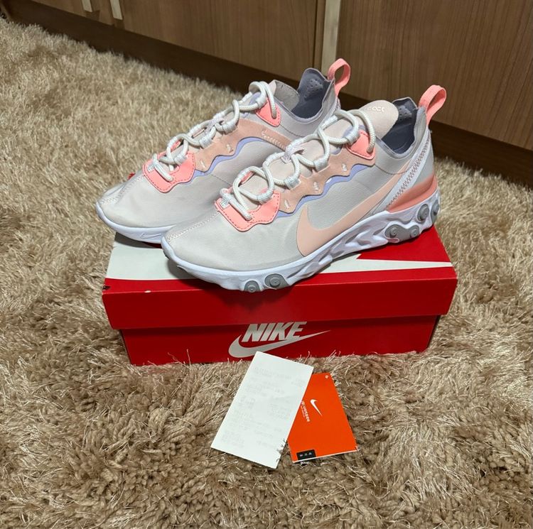 ไม่ระบุ อื่นๆ รองเท้าออกกำลังกาย รองเท้าผ้าใบNike