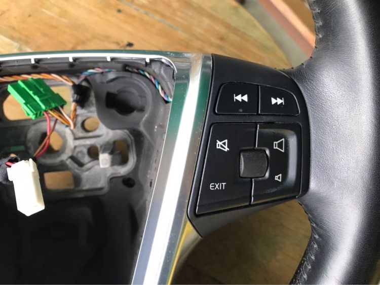 VOLVO S60 V60 2012 วงพวงมาลัย ไม่มีแอร์แบ็ค รูปที่ 3