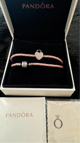 สายรัดข้อมือหนังถักคู่ Pandora