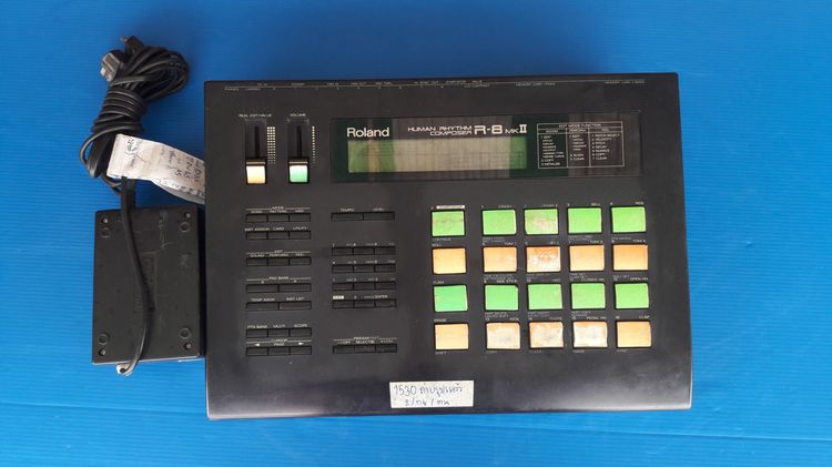 เครื่องทำจังหวะ Roland R-8 MKII รูปที่ 3