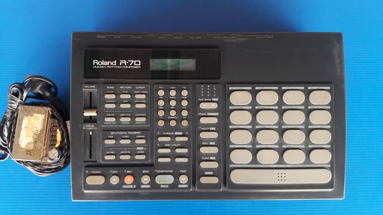 เครื่องทำจังหวะ Roland R-70 Rhythm Box เครื่องทำจังหวะ รูปที่ 9