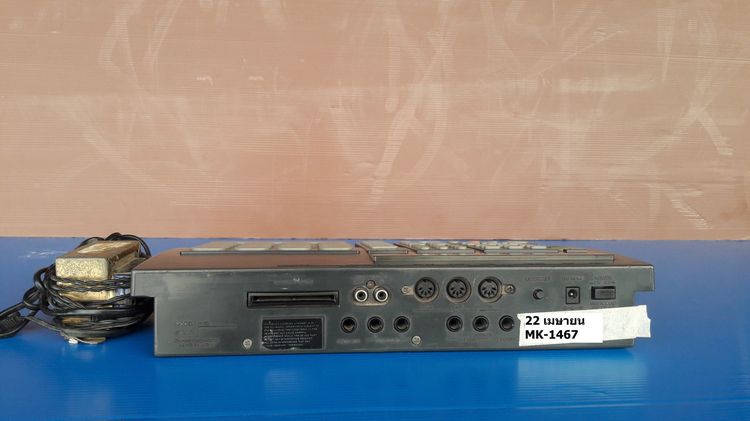 เครื่องทำจังหวะ Roland R-70 Rhythm Box เครื่องทำจังหวะ รูปที่ 2