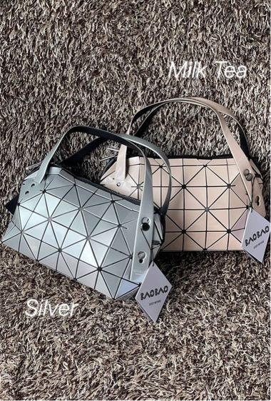 กระเป๋าถือ BAO BAO 9.5“ รูปที่ 3