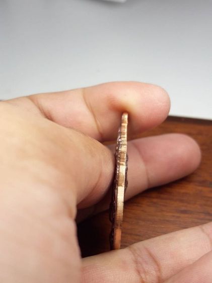 เหรียญเสมารุ่นเจ้าสัวหลวงพ่อสุริยันต์วัดป่าวังน้ำเย็น รูปที่ 5