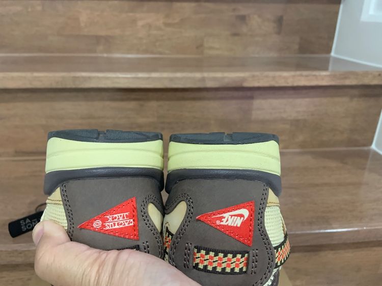 Nike Air Max 1 Travis Scott Cactus Jack Baroque Brown ซื้อที่ SA SOM แท้ 💯 size EU40.5 cm25.5 เท้า 25-26 ใส่ได้ สภาพใหม่มากอุปกรณ์ครบ รูปที่ 12