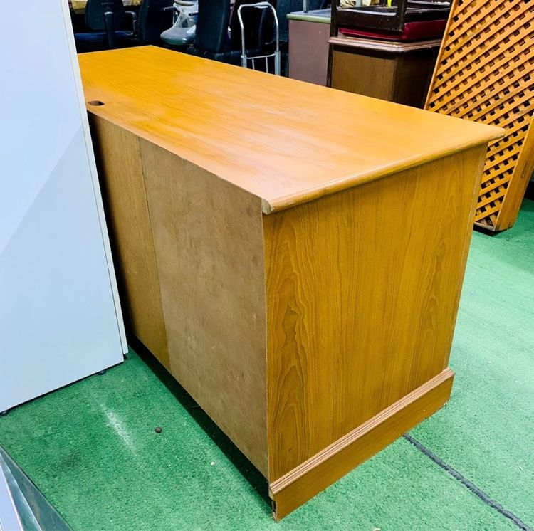 ตู้วางทีวี ตู้วางของ 2 ช่อง ไม้แท้ สภาพใหม่ รูปที่ 2