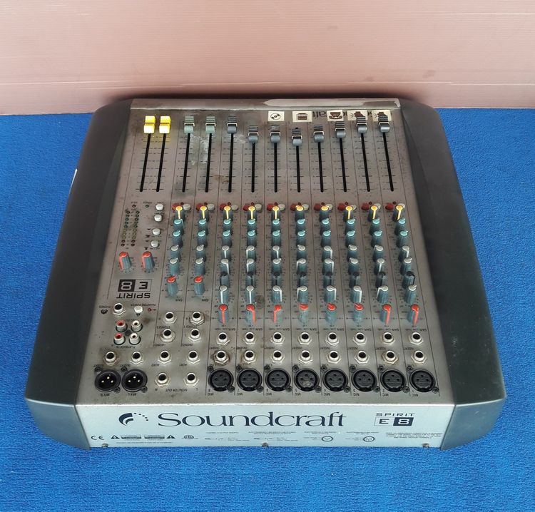 มิกเซอร์  Soundcraft SPIRIT E 8 รูปที่ 7