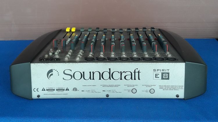 มิกเซอร์  Soundcraft SPIRIT E 8 รูปที่ 2
