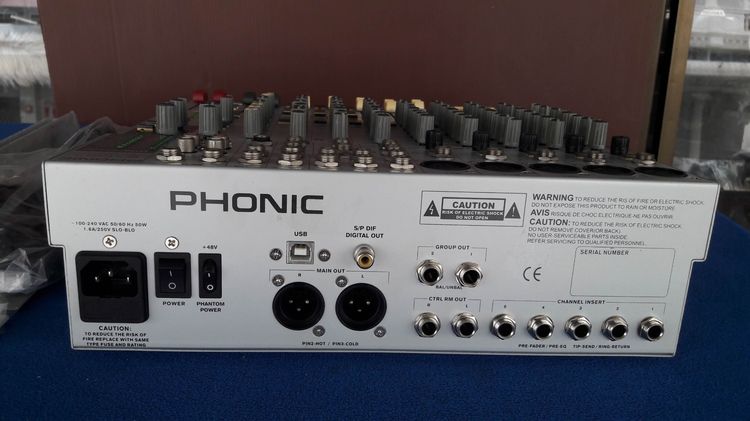 มิกเซอร์ Phonic Helix Board 17 รูปที่ 2