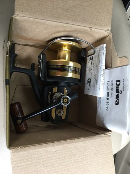 รอก DAIWA BLACK GOLD BG90 MAIDE IN THAILAND ของใหม่ นอนกล่อง กล่องใบครบ ไม่เคยใช้งาน ราคา 7500 บาท รูปที่ 2